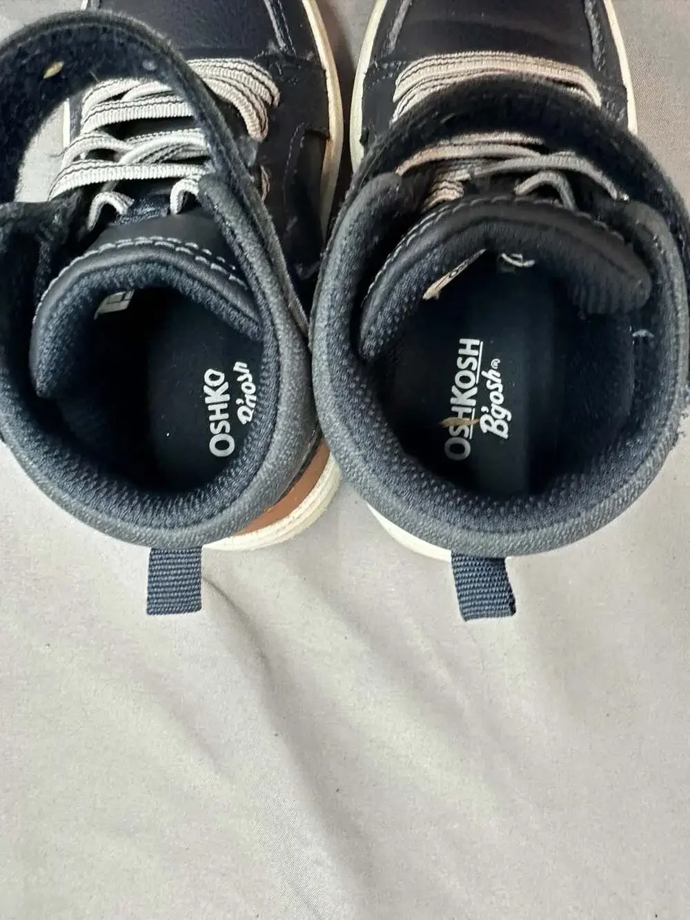 OshKosh B'gosh Toddler Boys Navy High Top Casual Sneakers Size 7